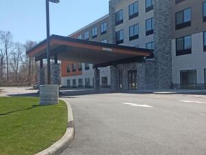 Holiday Inn Express 1